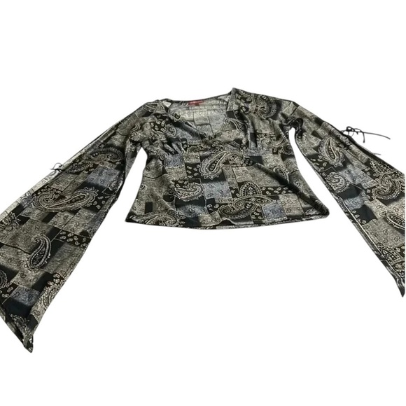 Vtg,open bell sleeve top,some velvet,paisley,XS, surplice,fairygoth,boho,ties.EC - Picture 4 of 15